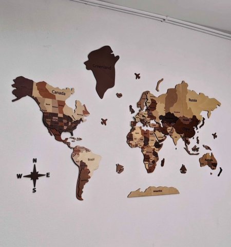 خارطة العالم الخشبية 3D لون فاتح